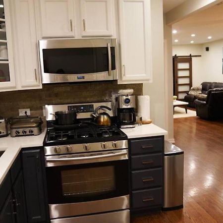 Nice And Cozy. Sleeps 5. Apartment Chicago Ngoại thất bức ảnh