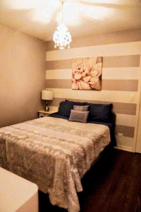 Nice And Cozy. Sleeps 5. Apartment Chicago Ngoại thất bức ảnh
