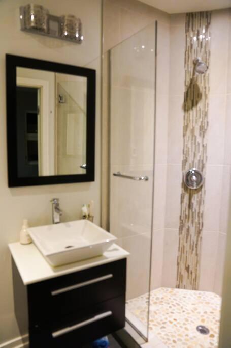 Nice And Cozy. Sleeps 5. Apartment Chicago Ngoại thất bức ảnh