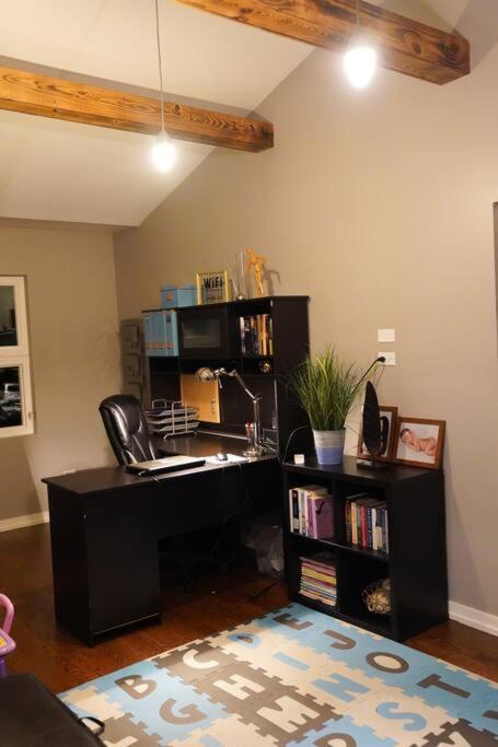 Nice And Cozy. Sleeps 5. Apartment Chicago Ngoại thất bức ảnh
