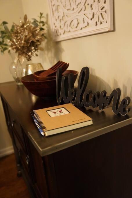 Nice And Cozy. Sleeps 5. Apartment Chicago Ngoại thất bức ảnh