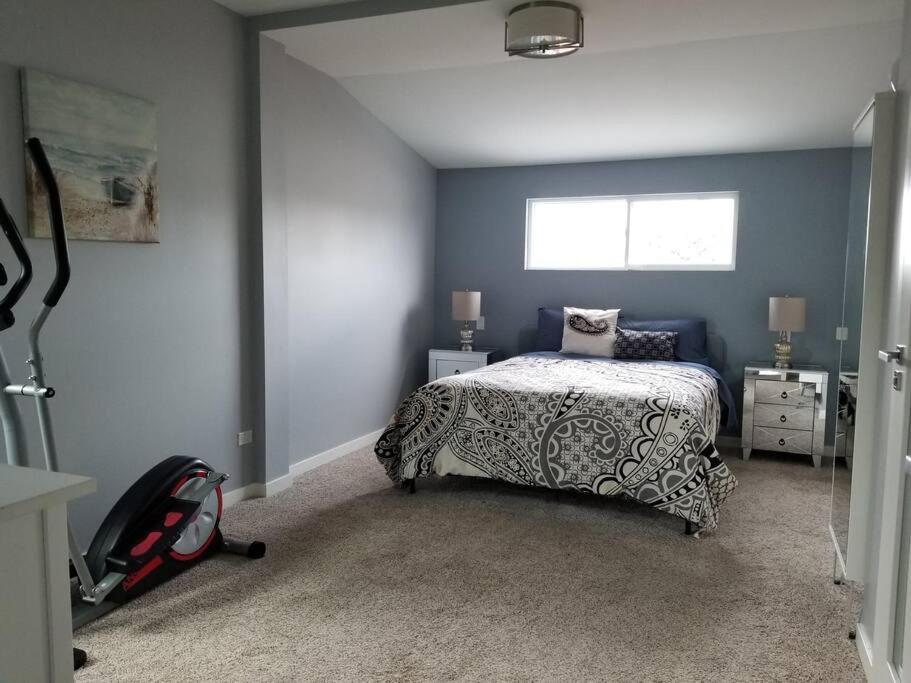 Nice And Cozy. Sleeps 5. Apartment Chicago Ngoại thất bức ảnh