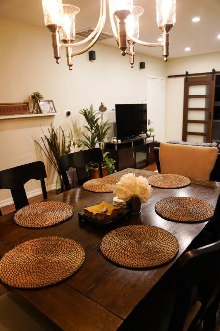 Nice And Cozy. Sleeps 5. Apartment Chicago Ngoại thất bức ảnh
